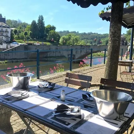 Ferienwohnung Le Berceau Des Croisades Bouillon Exterior foto